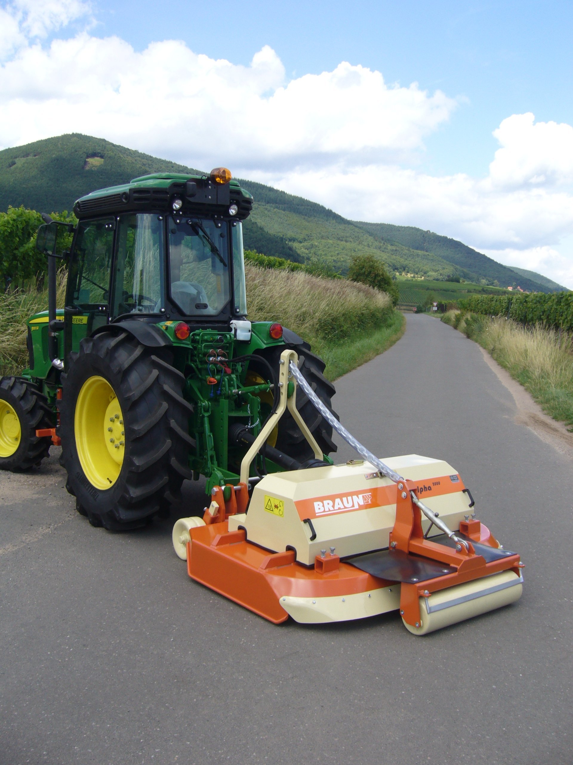 Alpha-2000-zadni-neseni